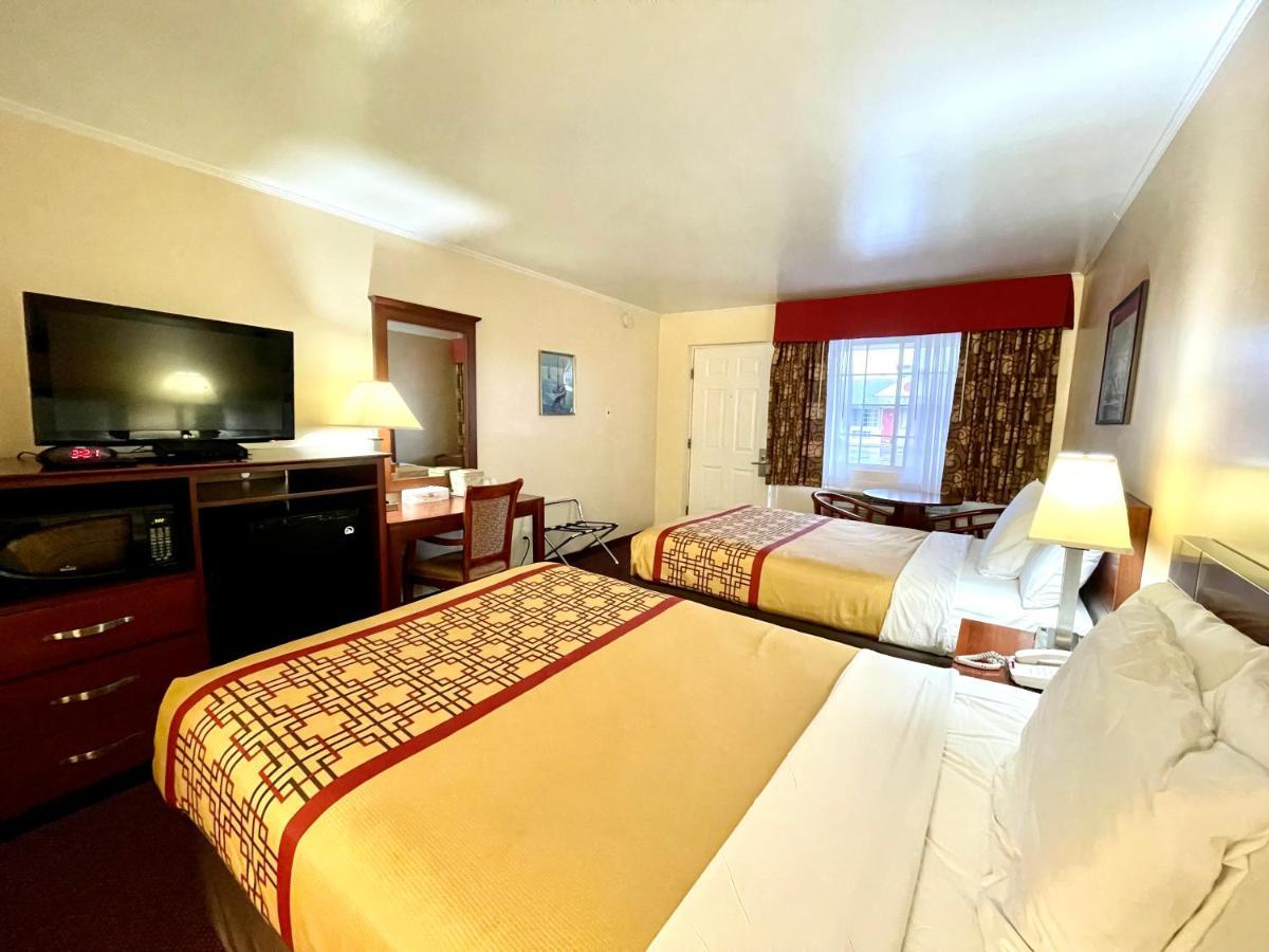Passport Inn Somers Point - Сомерс-Пойнт Экстерьер фото